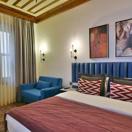 Life (adults Only) 이스탄불