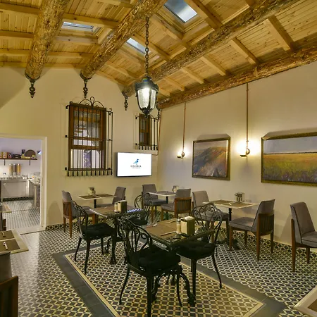 호텔 Life (adults Only) 3*