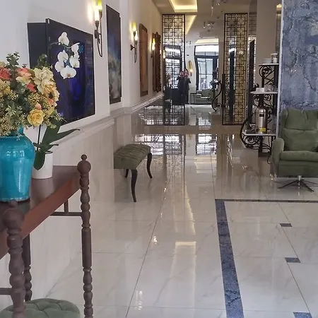 Life (adults Only) 3*