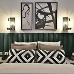 Life (adults Only) Hotel
