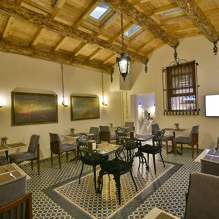 Life (adults Only) מלון 3*