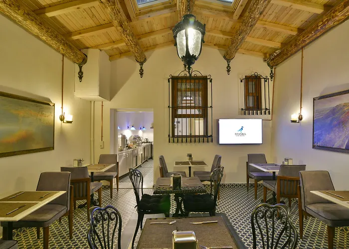 Hotel Life (adults Only) 3*