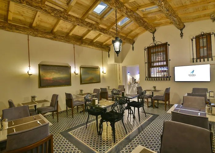 Life (adults Only) Hotel 3*