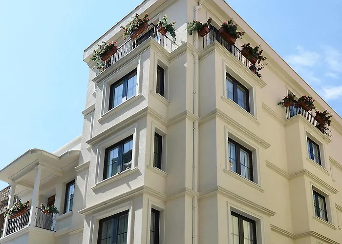 Hotel Life (adults Only) 3*