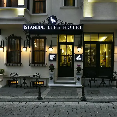 Hotell Life (adults Only)