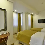 Hotel Life (adults Only) 3*